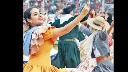 al folklore, en su dia