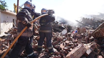 Hubo un arduo trabajo de los Bomberos de Lomas.