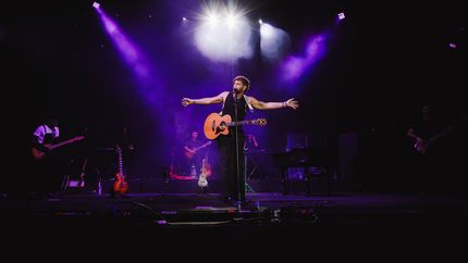 Axel regresa al Teatro Coliseo. Axel regresa al Teatro Coliseo.