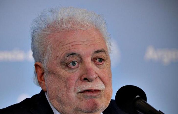 El ministro quedó envuelto en un escándalo.