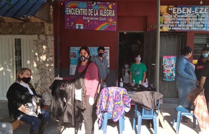 Una asociación que se encarga de colaborar con el barrio.