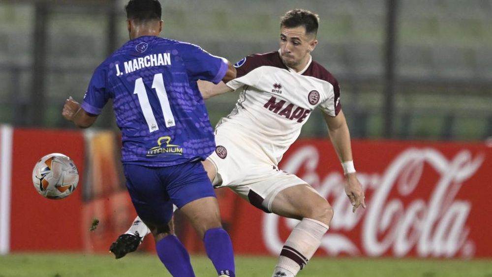 Peña Biafore fue uno de los mejores de Lanús ante Metropolitanos.