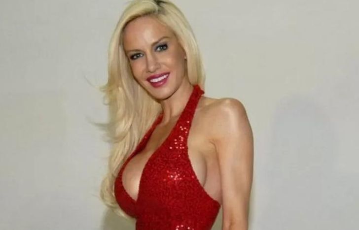 Le dijo la verdad sobre la paternidad a su hija.