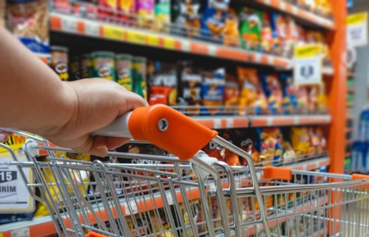 Continúa la caída del consumo.