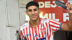 Lucas Barrientos fue convocado por Javier Macherano para jugar en la Selección Argentina Sub 20. Lucas Barrientos fue convocado por Javier Macherano para jugar en la Selección Argentina Sub 20.