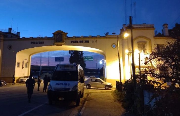 El caso es investigado por efectivos de la Comisaría 10ª de Ingeniero Budge.