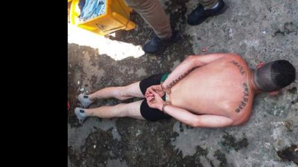 tiene 27 años y ya había entrado a robar a dos supermercados.