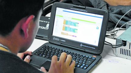 Para que los niños y adolescentes hagan sus tareas.