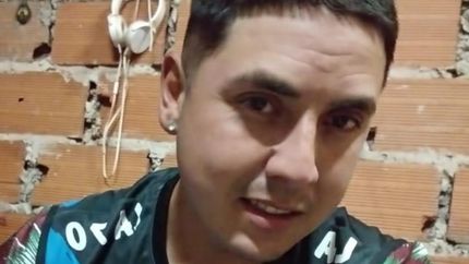 La familia de Cristian Lencinas está desesperada.