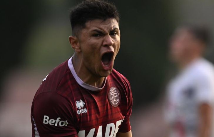 El mediocampista de Lanús fue convocado para los próximos amistosos de la Selección Argentina Sub 20.