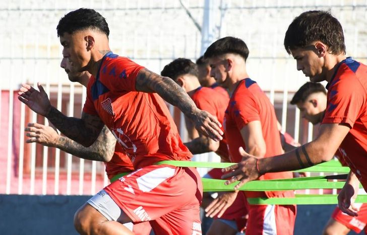 Los Andes trabaja con la mira en Ferro.