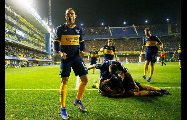 Nández fue el reflejo de la garra del Xeneize en la cancha.