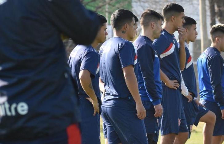 Salomón busca dos refuerzos más.