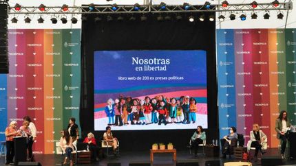El libro tuvo su primera presentación en Tecnópolis.