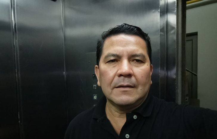 Amalio es oriundo de Paraguay, pero hace más de 30 años que vino a la Argentina y vive en el Barrio 2 de Abril de Lomas.&nbsp;