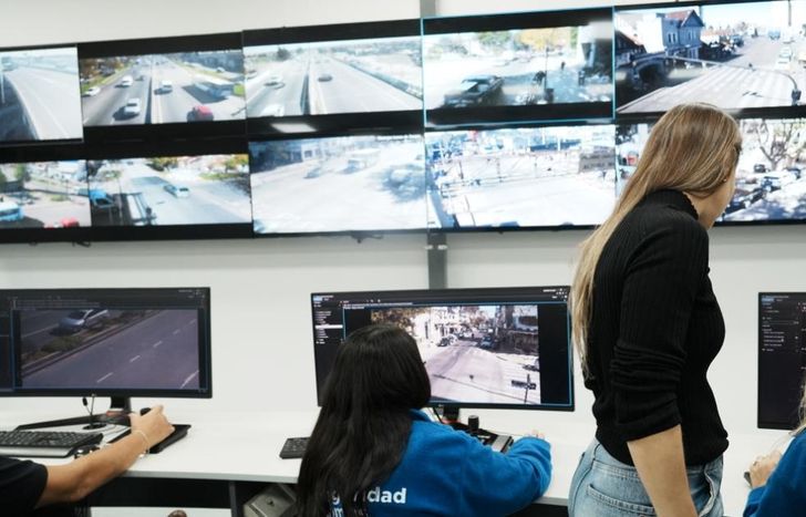 En Lomas hay más de 1.320 cámaras de seguridad y 1.365 alarmas.