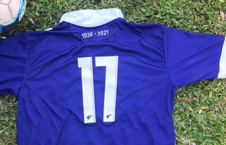 Además de los videos, el club lanzó dos camisetas de colección.