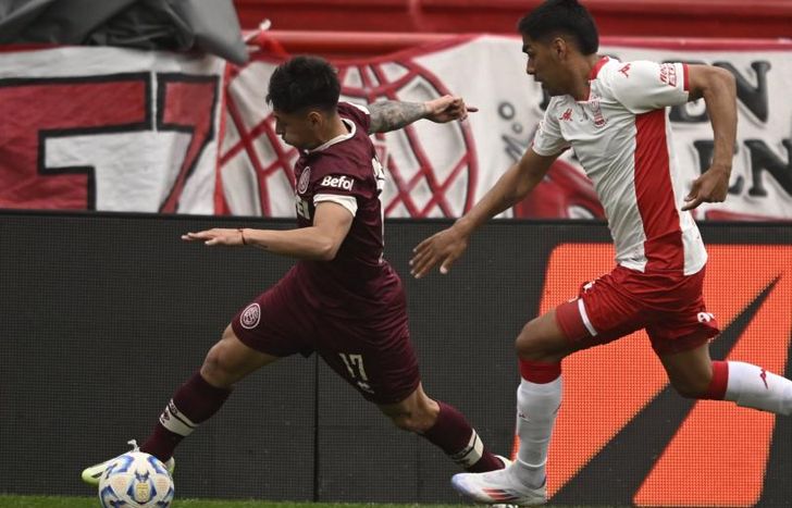 Agustín Rodríguez desborda a su marca.