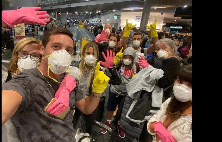 En Miami suberion al avión sin inconvenientes, pero sabían que en Chile se había cancelado su vuelo.