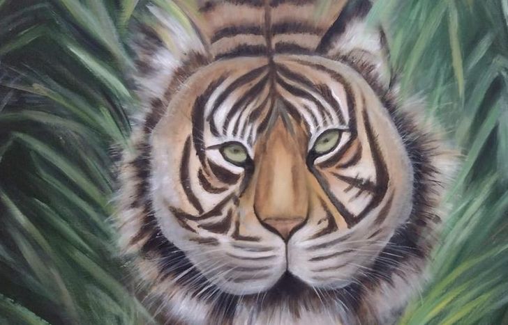 Una expo de arte con cientos de obras.