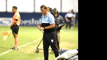 El técnico del Gasolero vuelve a cambiar de esquema. El técnico del Gasolero vuelve a cambiar de esquema.