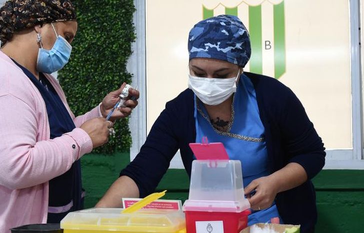 Otra dosis de refuerzo para algunos grupos.