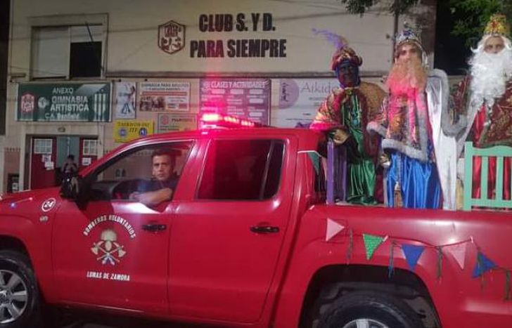 Los Reyes, con ayuda de los bomberos, recorrerán las calles.