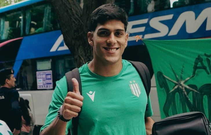 Tomás Nasif seguirá en Banfield por un año más.