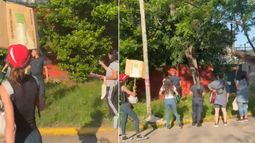Manifestantes en frente de la vivienda del acusado.