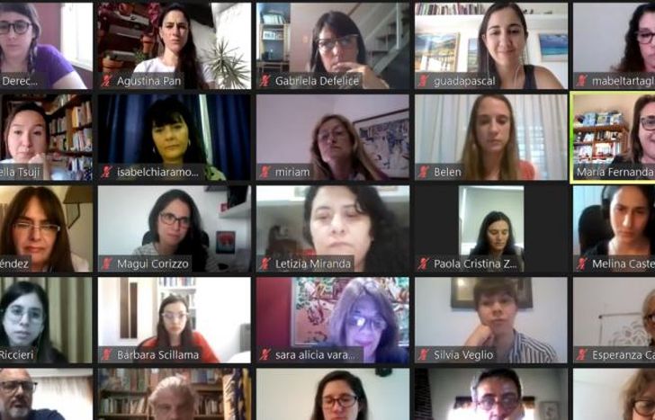 El conversatorio contó con representantes de todas las facultades