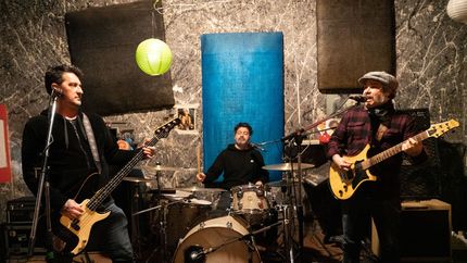 Pez regresa a Cultura del Sur de Temperley en formato de súper banda. Pez regresa a Cultura del Sur de Temperley en formato de súper banda.
