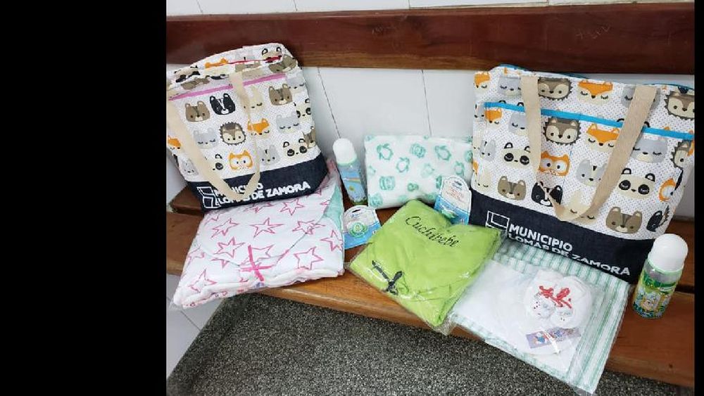 Lomas: entrega de Ajuares para recién nacidos