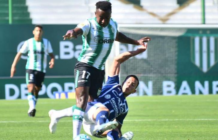 Toda la potencia de Cuero para comandar un ataque de su equipo.