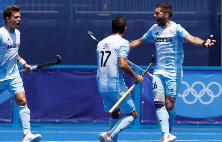 Mazzilli abrió el camino de Argentina que terminó empatando.