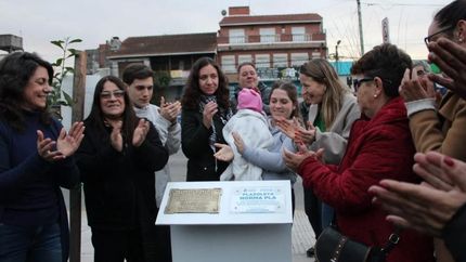 Diario La Unión | Del homenaje participó su hija Cristina junto a los nietos, nieta y bisnieta.