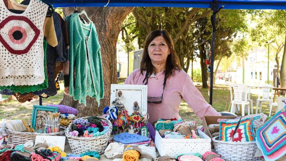 Adriana tiene su puesto en el Mercado Consciente de Banfield.