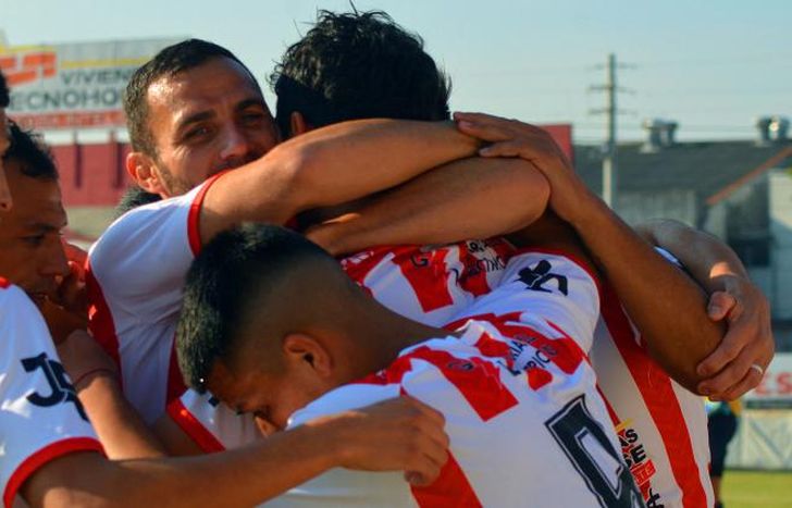 Talleres busca cortar la racha sin victorias.