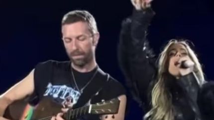 Chris Martin y Tini Stoessel, juntos en Tecnópolis.