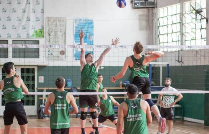 El Defe tendrá su primer amistoso en el Parque Eva Perón.