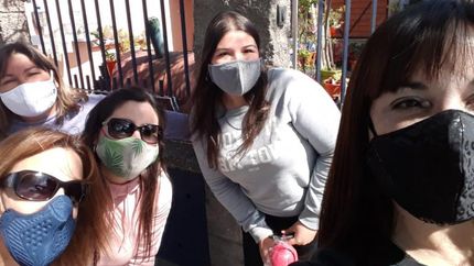 Sorprendieron a 41 estudiantes en sus hogares.