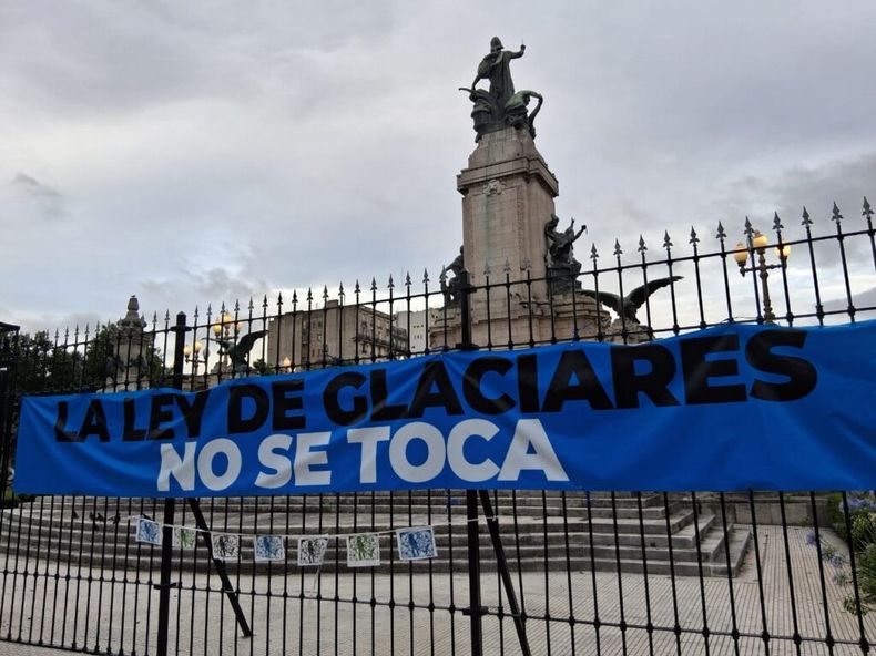 La mirada está puesta en Diputados que podría aprobar la reforma de la Ley de Glaciares.