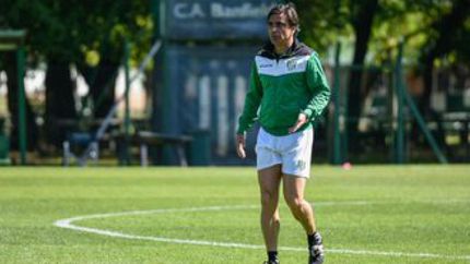 Sanguinetti, obligado a cambiar la formación.