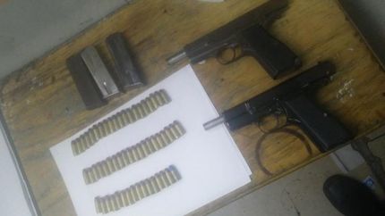 Secuestraron dos armas de fuego.