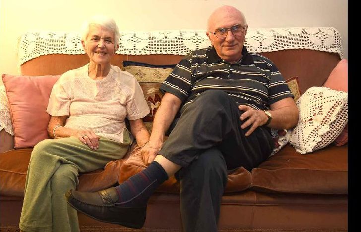 jorge (81) es socio vitalicio del club banfield y mantiene intacto su amor por el barrio.