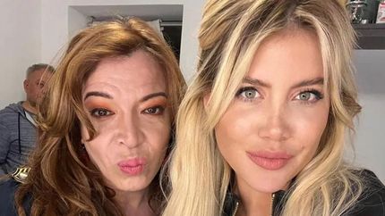 por la china suarez, se pico entre wanda nara y lizy tagliani