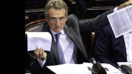 El Presidente no escucha la voz del pueblo