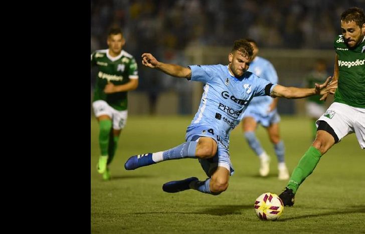 El Cele sufrió en la primera etapa pero lo buscó en el segundo.