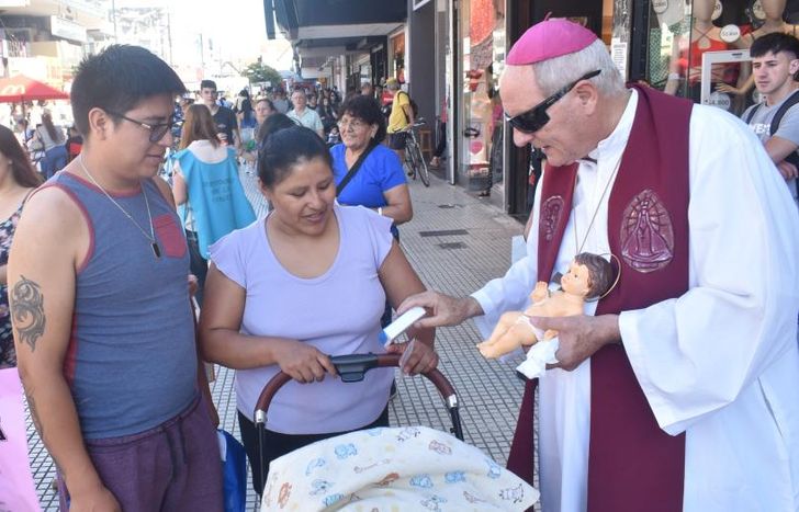 Lugones encabezó la misión que se realizó este viernes.