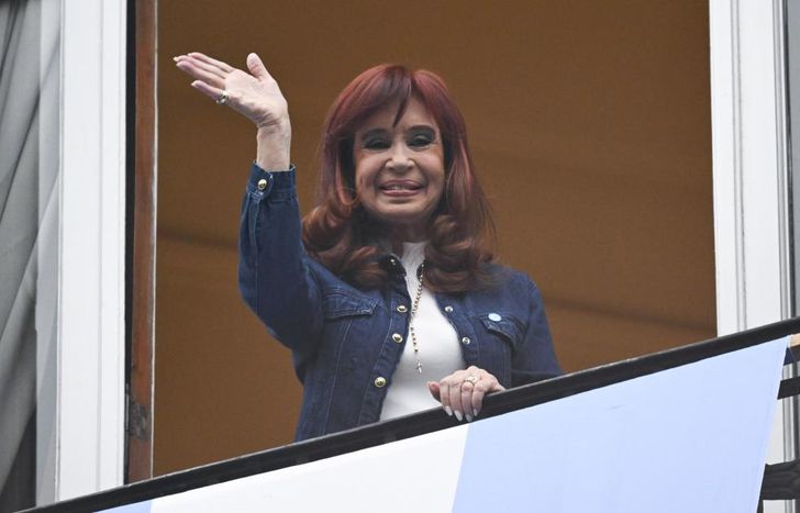 Cristina afirmó que la gente no llega a fin de mes.