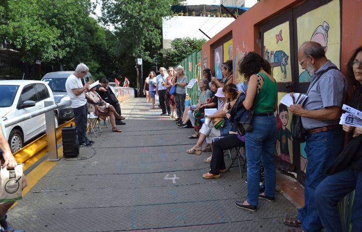 El Festival de Poesía de Juan Botana despide el año en La Biblioteca del Puente.